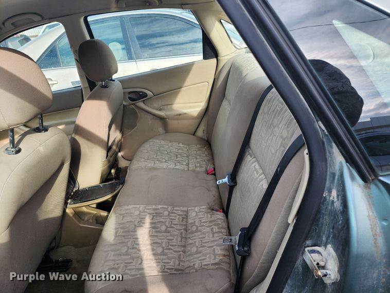 image for item JW9921 2005 Ford Focus ZX4 SE