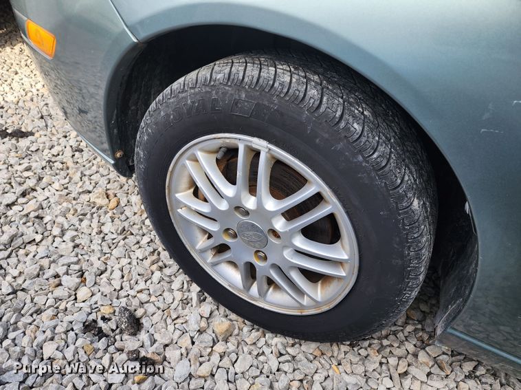 image for item JW9921 2005 Ford Focus ZX4 SE