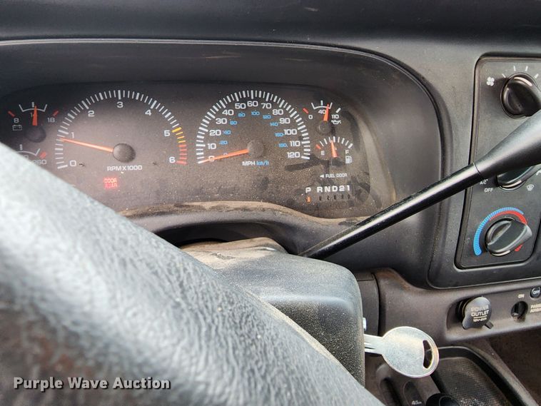 image for item JW9922 2000 Dodge Dakota  Club Cab pickup truck