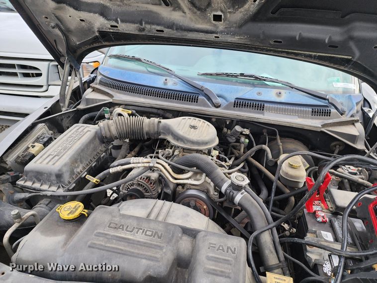 image for item JW9922 2000 Dodge Dakota  Club Cab pickup truck