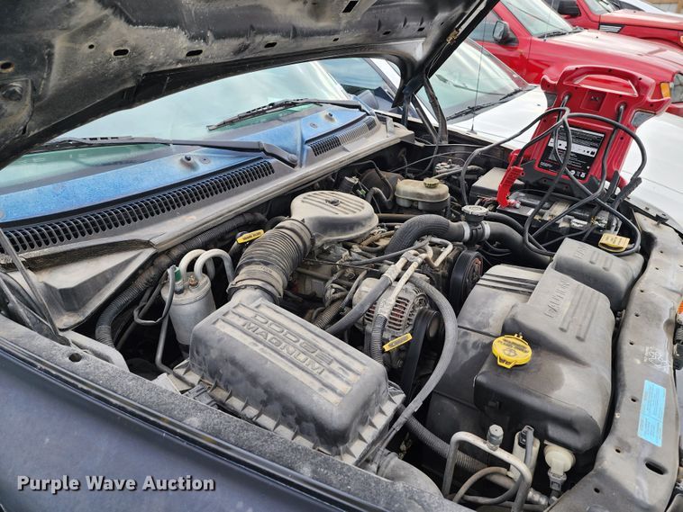 image for item JW9922 2000 Dodge Dakota  Club Cab pickup truck