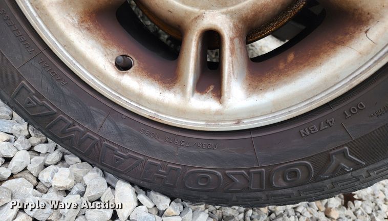 image for item JW9922 2000 Dodge Dakota  Club Cab pickup truck