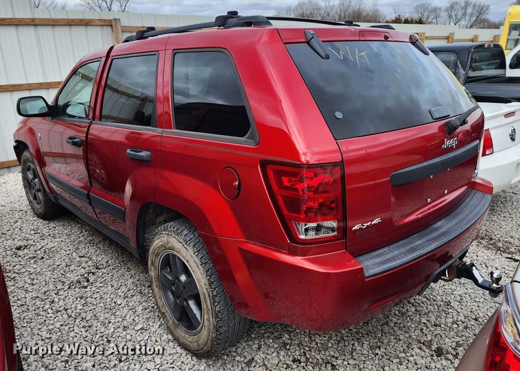 image for item JW9924 2005 Jeep Grand Cherokee Laredo  SUV