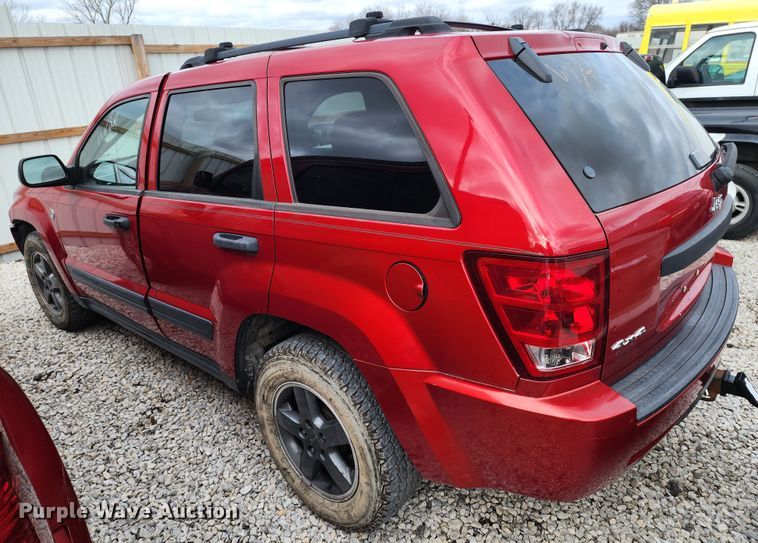image for item JW9924 2005 Jeep Grand Cherokee Laredo  SUV