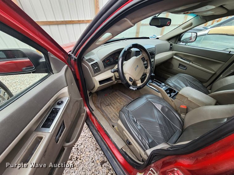 image for item JW9924 2005 Jeep Grand Cherokee Laredo  SUV