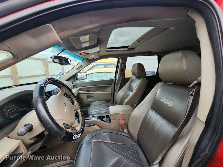 image for item JW9924 2005 Jeep Grand Cherokee Laredo  SUV
