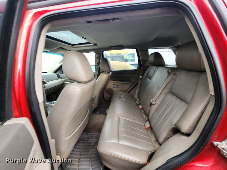 image for item JW9924 2005 Jeep Grand Cherokee Laredo  SUV