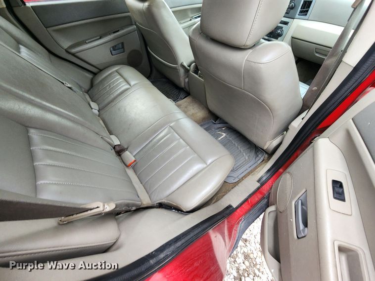 image for item JW9924 2005 Jeep Grand Cherokee Laredo  SUV