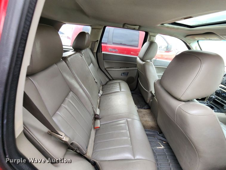 image for item JW9924 2005 Jeep Grand Cherokee Laredo  SUV