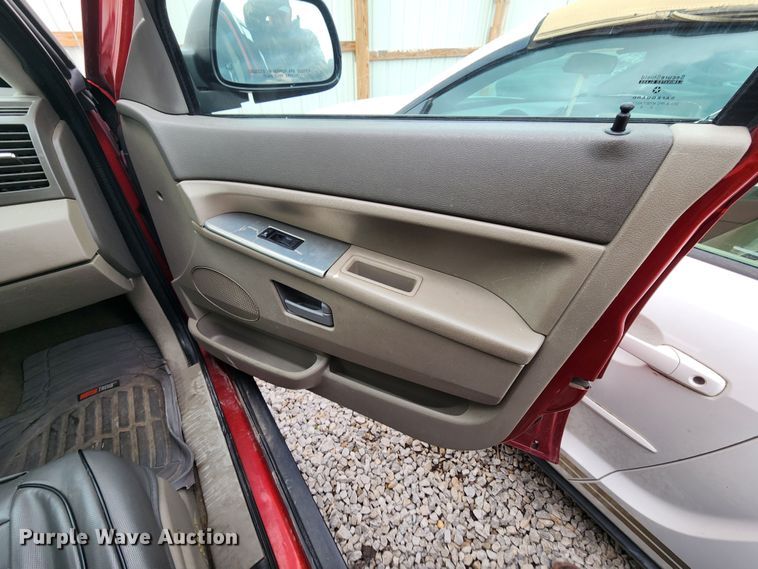 image for item JW9924 2005 Jeep Grand Cherokee Laredo  SUV