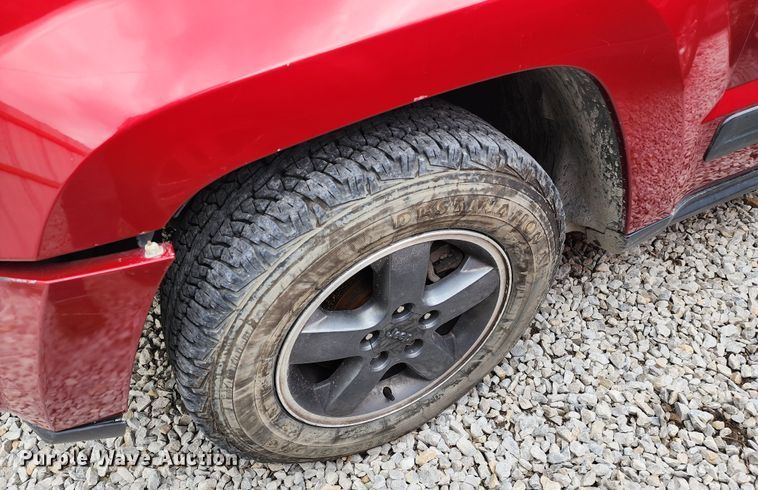 image for item JW9924 2005 Jeep Grand Cherokee Laredo  SUV