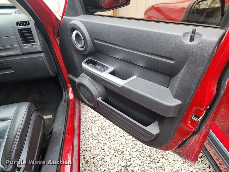 image for item JW9925 2008 Dodge Nitro  SUV