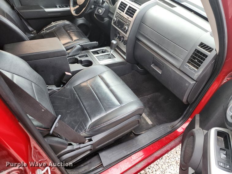 image for item JW9925 2008 Dodge Nitro  SUV