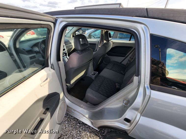 image for item JW9926 2007 Dodge Caliber SXT