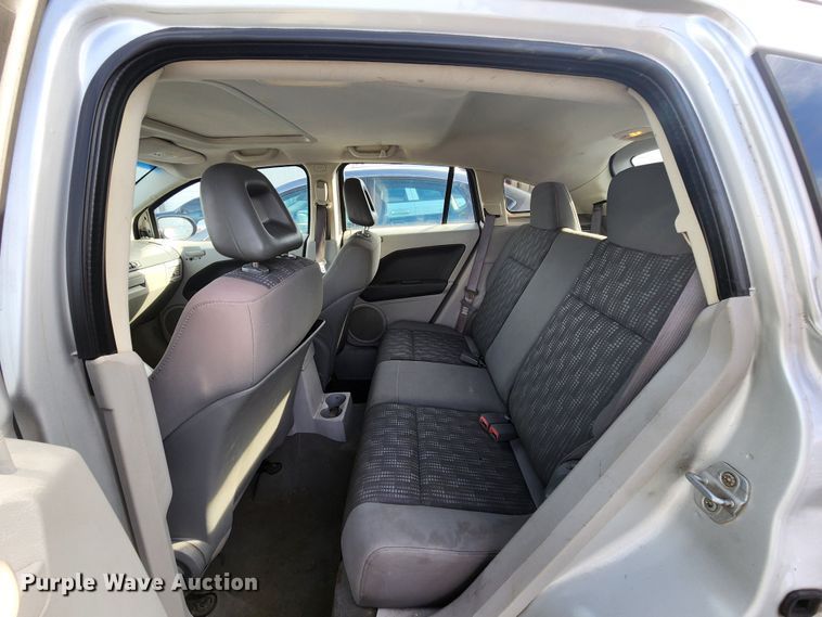 image for item JW9926 2007 Dodge Caliber SXT