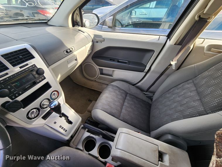 image for item JW9926 2007 Dodge Caliber SXT