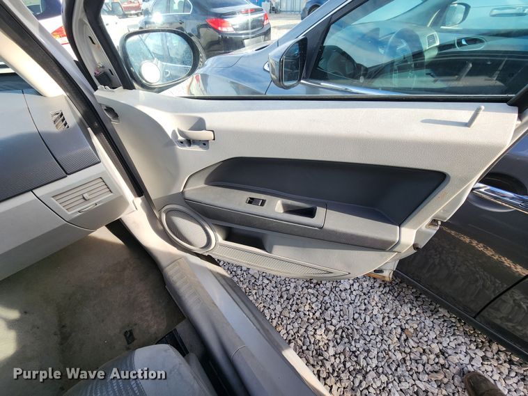 image for item JW9926 2007 Dodge Caliber SXT