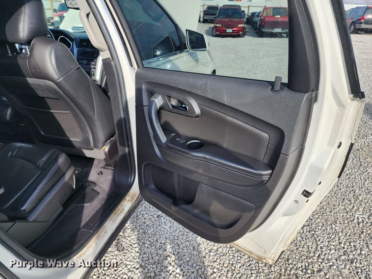 image for item JW9927 2012 Chevrolet Traverse  SUV