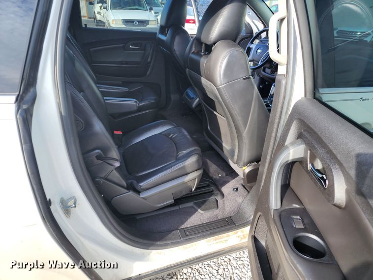 image for item JW9927 2012 Chevrolet Traverse  SUV