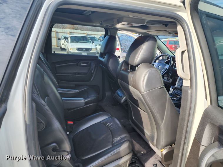 image for item JW9927 2012 Chevrolet Traverse  SUV