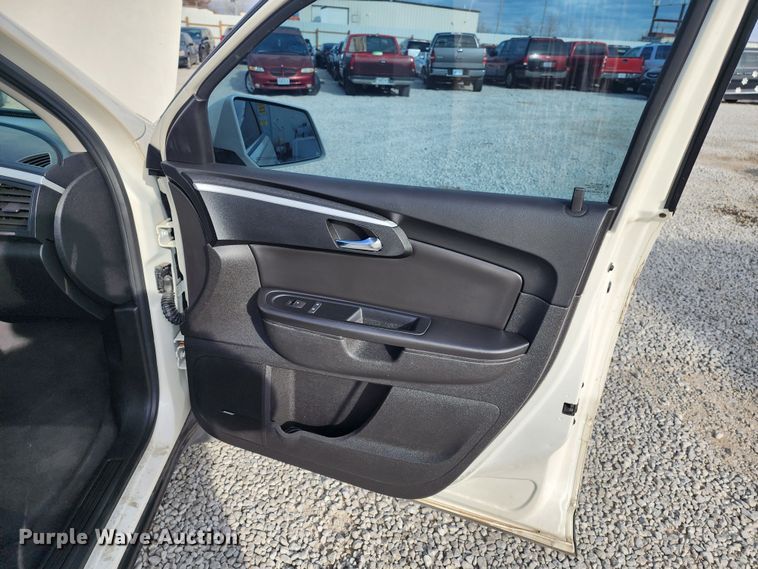 image for item JW9927 2012 Chevrolet Traverse  SUV