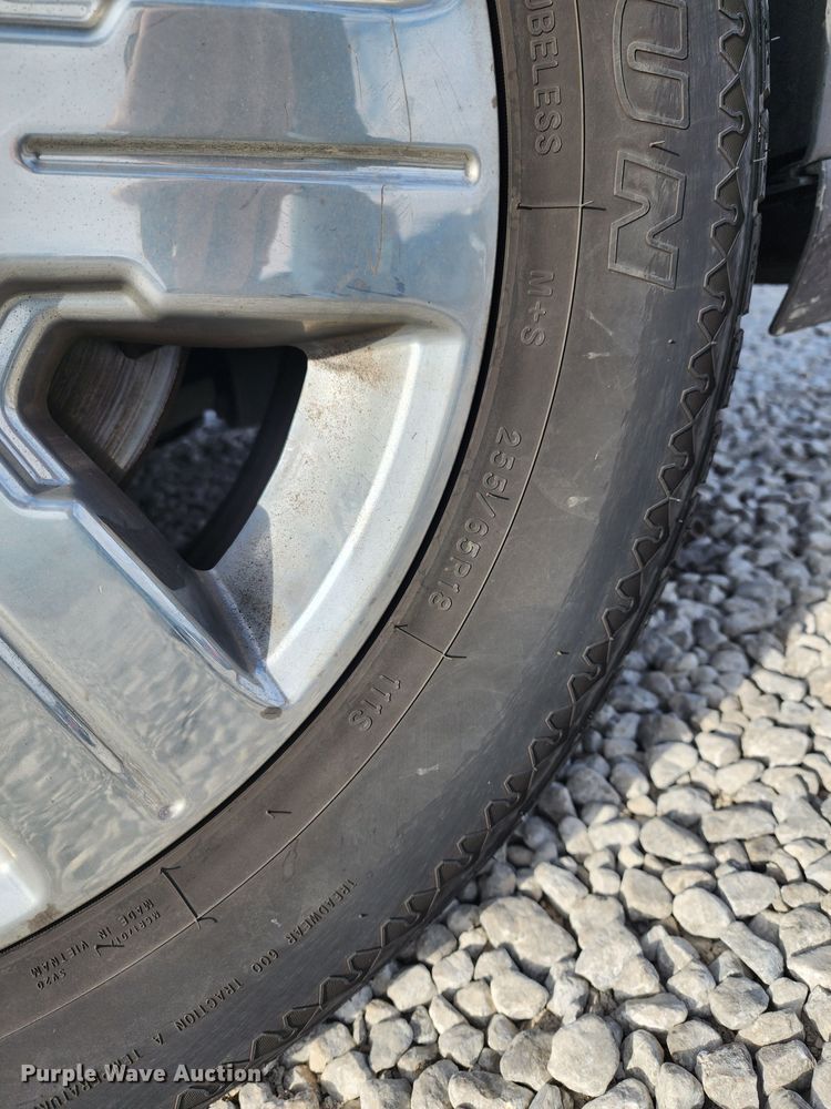 image for item JW9927 2012 Chevrolet Traverse  SUV