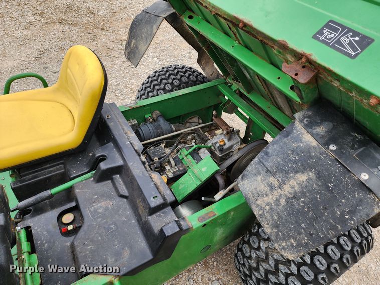 image for item JW9936 John Deere Gator 4x2  utility vehicle