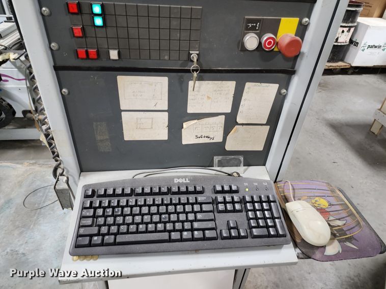 image for item JW9940 2002 Weeke Optimat BHC 550  CNC router