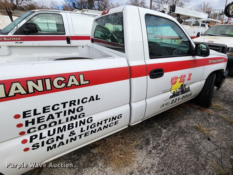 image for item JW9942 2006 Chevrolet Silverado 1500  pickup truck