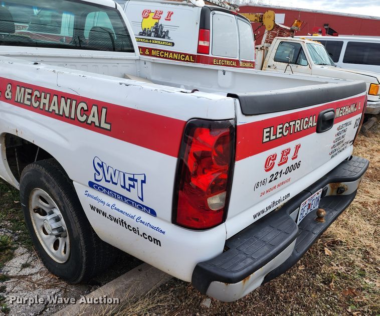 image for item JW9942 2006 Chevrolet Silverado 1500  pickup truck
