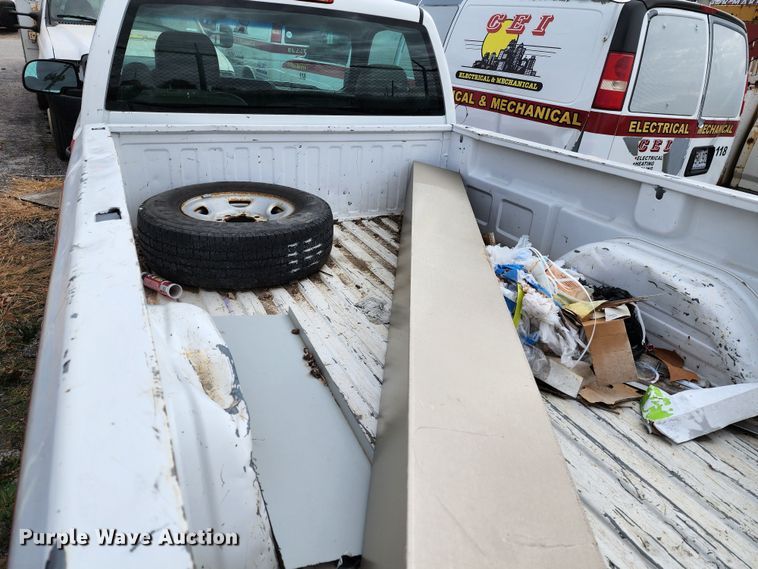 image for item JW9942 2006 Chevrolet Silverado 1500  pickup truck