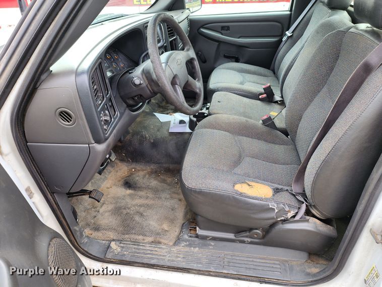 image for item JW9942 2006 Chevrolet Silverado 1500  pickup truck