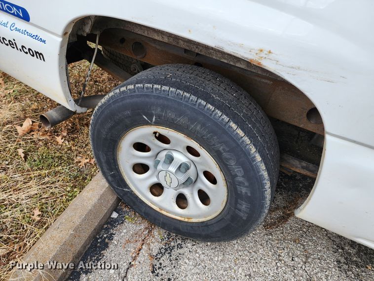 image for item JW9942 2006 Chevrolet Silverado 1500  pickup truck