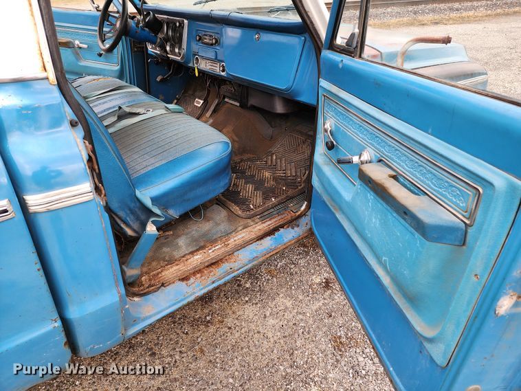 image for item JW9956 1972 Chevrolet C10  pickup truck