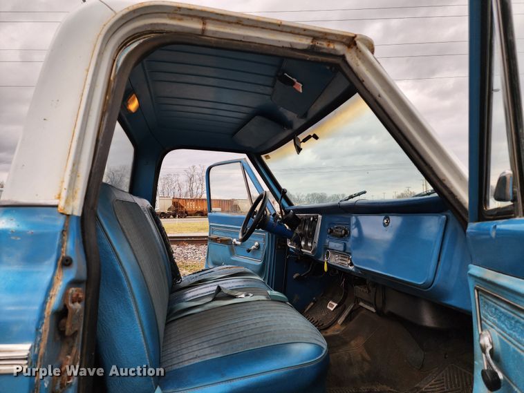 image for item JW9956 1972 Chevrolet C10  pickup truck