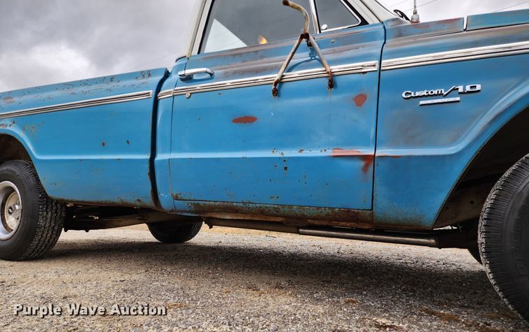 image for item JW9956 1972 Chevrolet C10  pickup truck