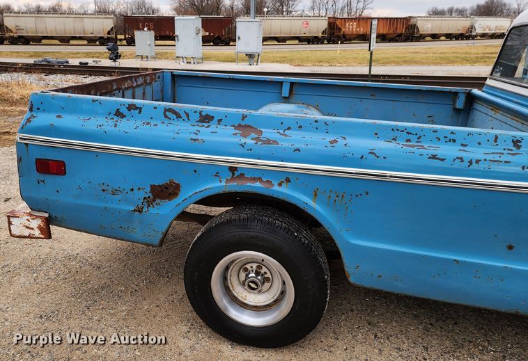 image for item JW9956 1972 Chevrolet C10  pickup truck