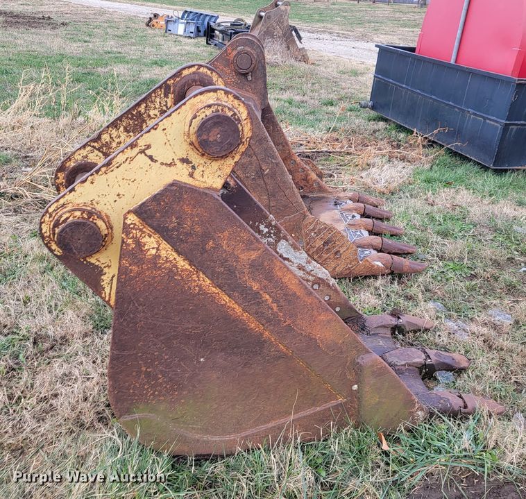 image for item KB9937 (2) buckets