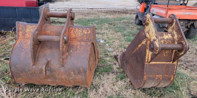 image for item KB9937 (2) buckets