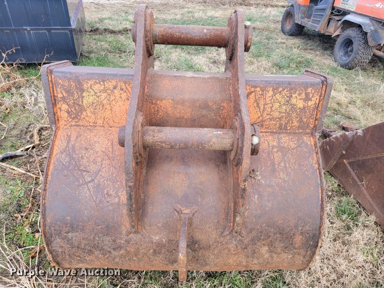 image for item KB9937 (2) buckets