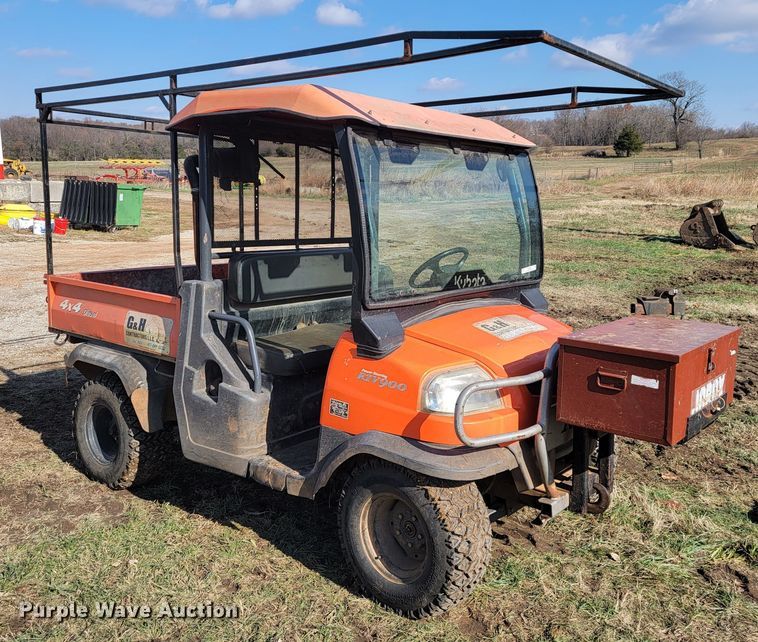 image for item KB9938 Kubota RTV900  utility vehicle