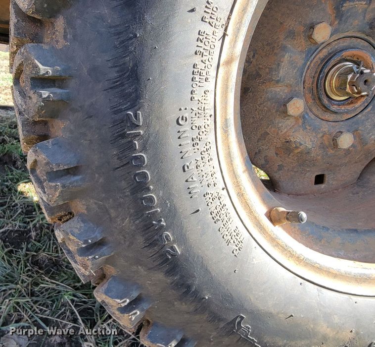 image for item KB9938 Kubota RTV900  utility vehicle