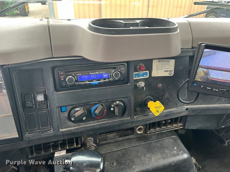 image for item KF9728 1998 International 4900  refuse truck