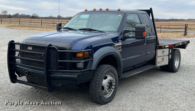 image for item KF9729 2010 Ford F550 Super Duty  SuperCab flatbed truck