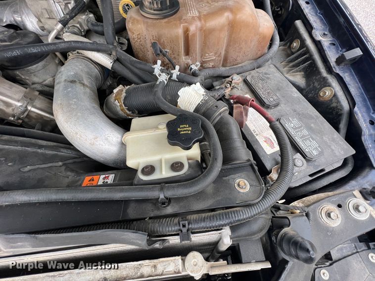 image for item KF9729 2010 Ford F550 Super Duty  SuperCab flatbed truck