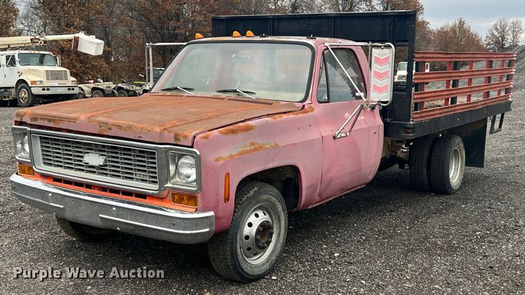 image for item KF9768 1974 Chevrolet C10  dump flatbed pickup truck