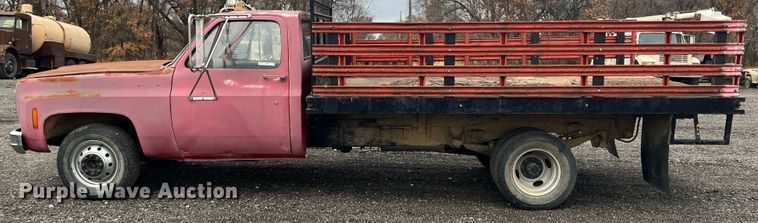 image for item KF9768 1974 Chevrolet C10  dump flatbed pickup truck