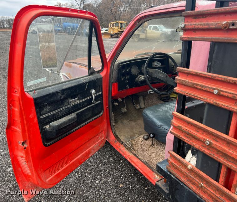 image for item KF9768 1974 Chevrolet C10  dump flatbed pickup truck