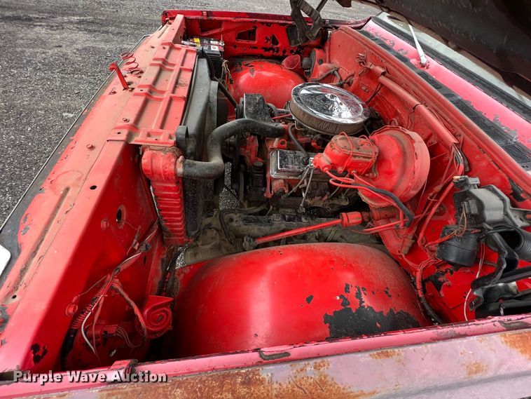 image for item KF9768 1974 Chevrolet C10  dump flatbed pickup truck