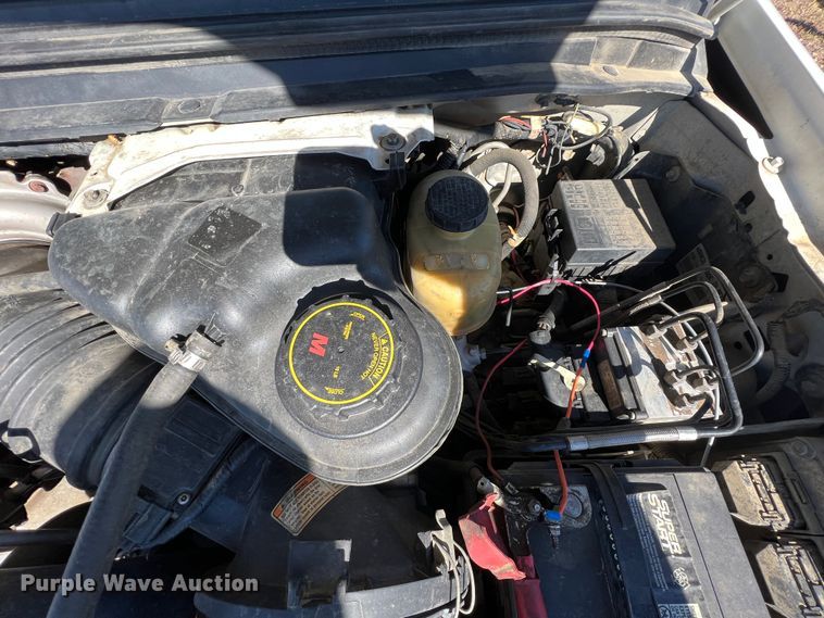 image for item KF9865 2006 Ford F450 Super Duty XL  flatbed truck